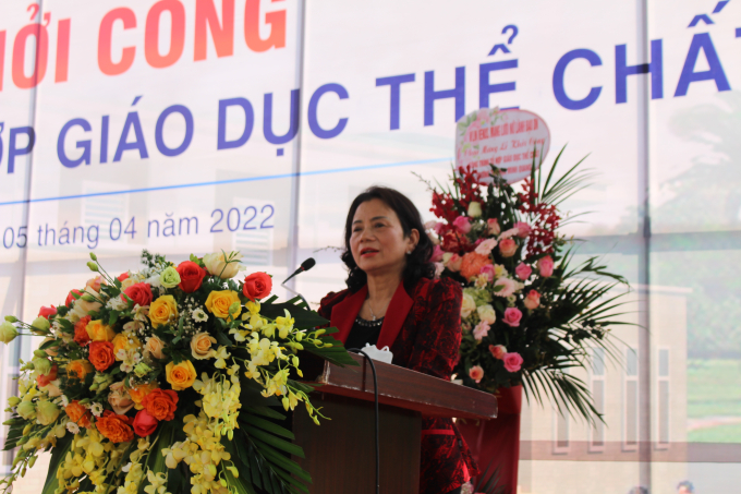Bà Lê Thị Nguyệt - Phó Trưởng Ban Dân nguyện của Quốc hội phát biểu.