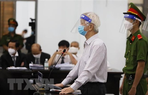 Bị cáo Nguyễn Chiến Thắng, cựu Chủ tịch Ủy ban Nhân dân tỉnh Khánh Hòa tại phiên tòa xét xử. (Ảnh: Tiên Minh/TTXVN)