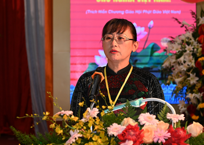 Bà Giàng Thị Dung - Phó chủ tịch Tỉnh Lào Cai đánh giá cao và biểu dương Tăng Ni tỉnh Lào Cai đã nhiệt tâm đóng góp trong công tác an sinh xã hội và góp phần đoàn kết tôn giáo, đoàn kết các dân tộc…