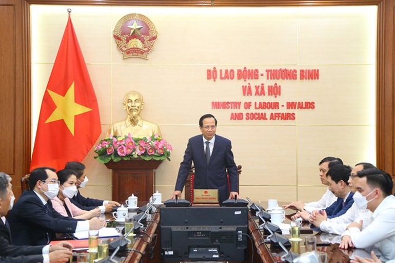 Bộ trưởng Đào Ngọc Dung phát biểu tại lễ trao quyết định bổ nhiệm cán bộ.