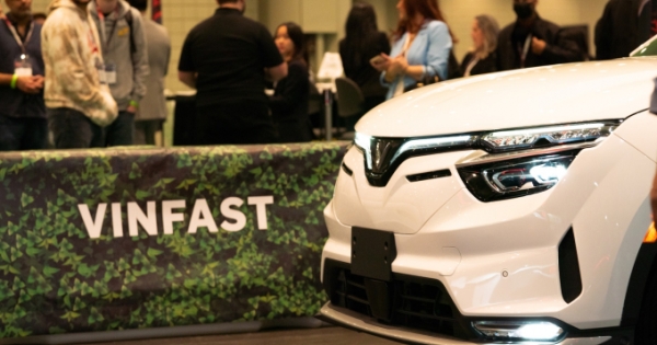 VinFast hợp tác với Electrify America cung cấp giải pháp sạc và tích hợp ứng dụng di động cho xe điện