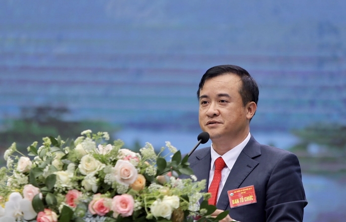 Ông Đỗ Mạnh Hưng phát biểu tại Lễ khai trương du lịch Ba Vì năm 2022.