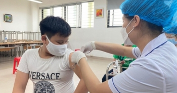 Hà Nội: Gần 12.500 trẻ từ 5 - dưới 12 tuổi tiêm vắc xin phòng COVID-19