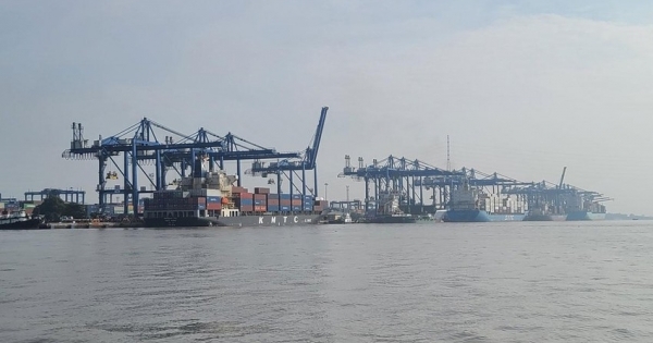 Sở GTVT TP.HCM phản hồi về việc thu phí hạ tầng cảng biển