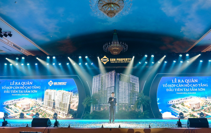 Đại diện Sun Property công bố thông tin chính thức về tổ hợp Legacy Gate tại Sầm Sơn.