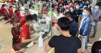Sân bay Tân Sơn Nhất thoát cảnh ùn ứ nhờ cải tiến quy trình kiểm dịch y tế