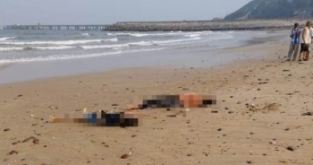 Nghệ An: Đi tắm biển, 2 nữ sinh THCS đuối nước tử vong