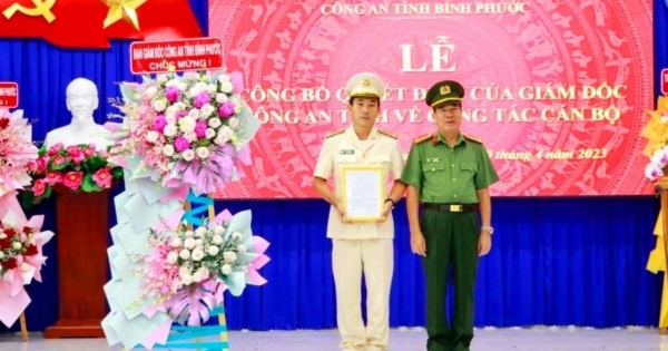 Thượng tá Lê Tiến Huyên được bổ nhiệm giữ chức Trưởng công an huyện Bù Đốp