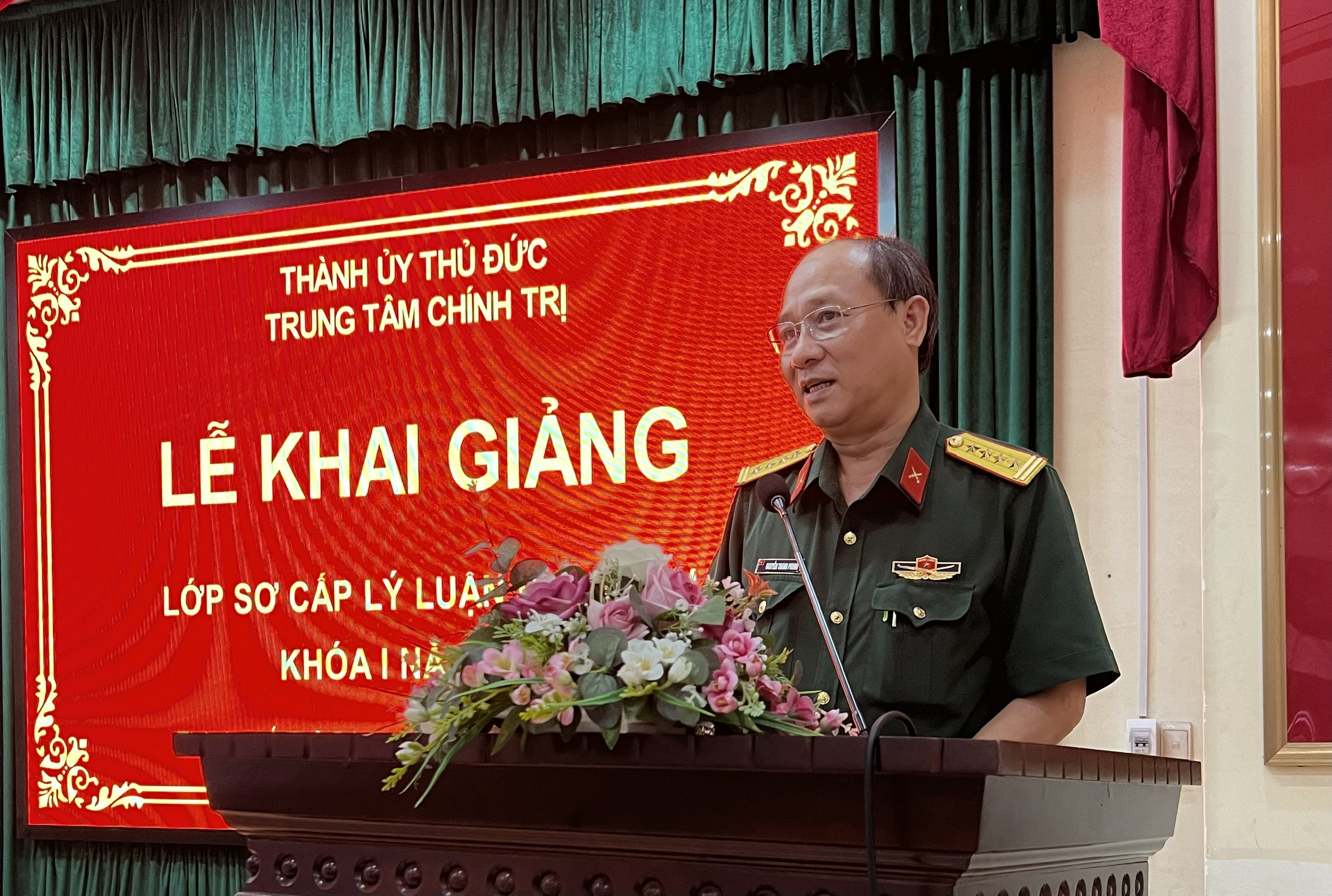 Đại tá Nguyễn Thanh Phong phát biểu chỉ đạo lớp học