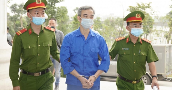 Xét xử cựu Giám đốc bệnh viện Tim Hà Nội Nguyễn Quang Tuấn