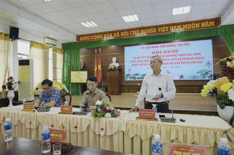 Nguyễn Trung Thành – TUV - Bí thư Huyện uỷ phát biểu tại Hội nghị