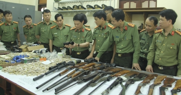 Khởi tố 14 đối tượng tham gia chế tạo thuốc nổ tại Thanh Hóa