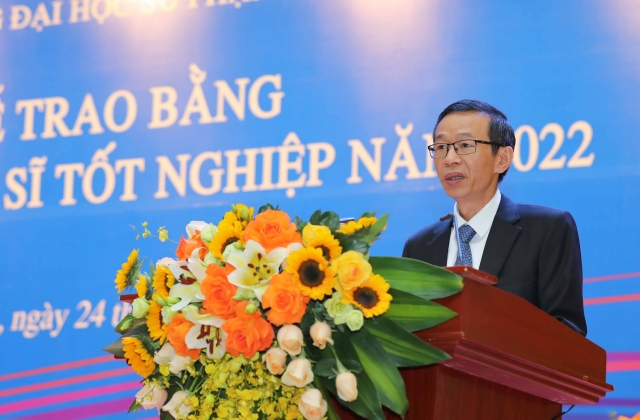 916 tân tiến sĩ, thạc sĩ rạng rỡ trong ngày nhận bằng tại Trường Đại học Sư phạm Hà Nội