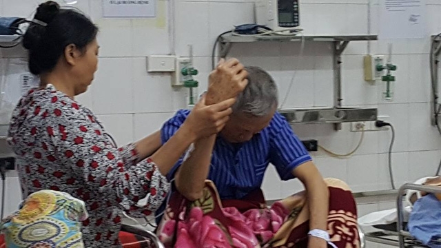 Bệnh viện Việt Đức: Gần 300 bệnh nh&acirc;n tai nạn giao th&ocirc;ng dịp nghỉ lễ