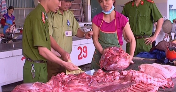 Cao Bằng: Lại phát hiện thêm một vụ mua bán thịt lợn “bẩn”