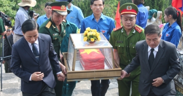 Hà Tĩnh: Đón 19 hài cốt liệt sỹ hy sinh tại Lào về với đất mẹ