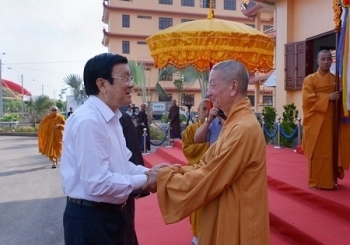 Nguyên Chủ tịch nước Trương Tấn Sang thăm Học viện Phật giáo tại TP HCM