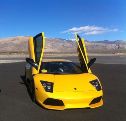 Chiếc Lamborghini Gallardo SE m&agrave;u v&agrave;ng nổi bật c&oacute; gi&aacute; tr&ecirc;n dưới 5 tỉ đồng của Cường Đ&ocirc; la. Ảnh: internet.