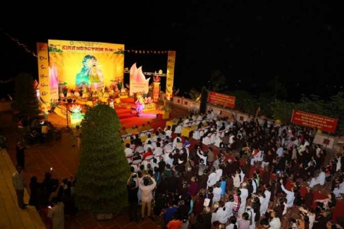 Điện Bi&ecirc;n tổ chức Đại lễ Phật đản PL.2560 - DL.2016.