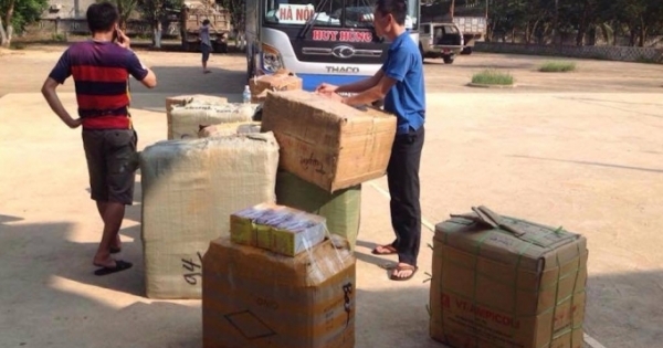 CSGT Nghệ An bắt giữ 4.800 cây pháo sáng