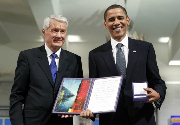 Tổng thống Obama nhận giải Nobel H&ograve;a b&igrave;nh 2009 (Ảnh:The Nation).