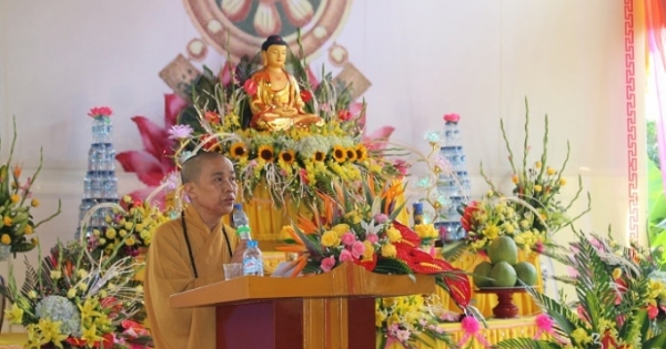 Hà Nội: Hơn 1.000 người tham dự Đại lễ Phật đản tại chùa Vũ Lăng