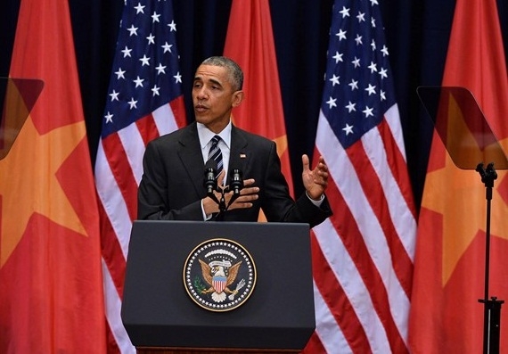 Tổng thống&nbsp;&nbsp;Obama ph&aacute;t biểu trước 2.000 người Việt.&nbsp;