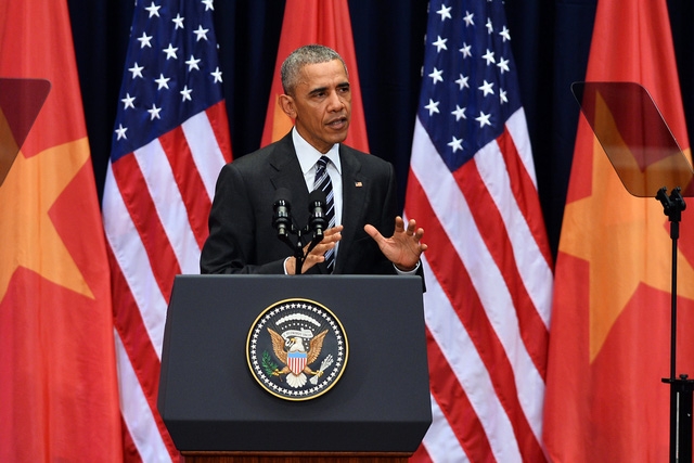 Tổng thống&nbsp;&nbsp;Obama ph&aacute;t biểu trước 2.000 người Việt. (Ảnh: D&acirc;n tr&iacute;)