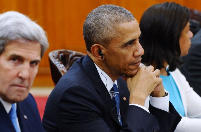 Tổng thống Obama v&agrave; Ngoại trưởng&nbsp;John Kerry trong cuộc hội đ&agrave;m với Thủ tướng Nguyễn Xu&acirc;n Ph&uacute;c. (Ảnh: Ap)