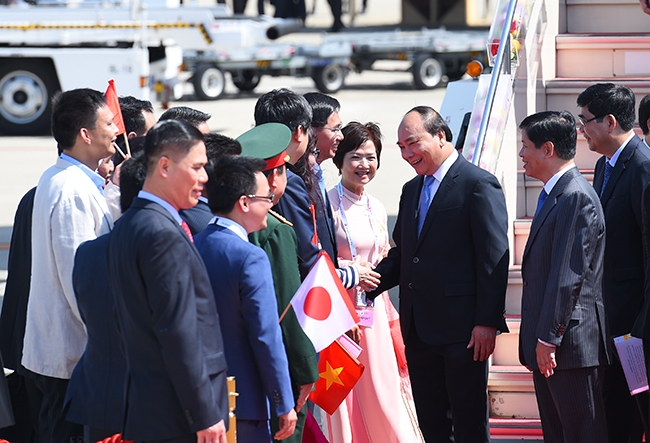 Thủ tướng Nguyễn Xu&acirc;n Ph&uacute;c nhận được sự đ&oacute;n tiếp nồng hậu trong chuyến thăm Nhật Bản (Ảnh: VGP).