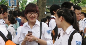 Tuyển sinh vào lớp 10 ở Hà Nội: Nín thở cuộc đua vào trường công lập