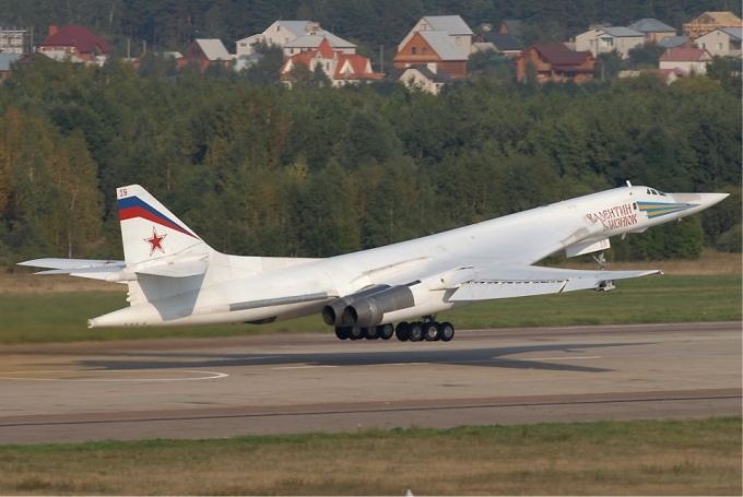 Tu-160&nbsp;(Ảnh: Business Insider).