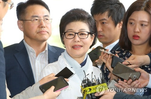 B&agrave; Park Geun-ryoung bất ngờ l&ecirc;n tiếng ủng hộ chị g&aacute;i l&agrave; cựu Tổng thống &nbsp; &nbsp; &nbsp; &nbsp;Park Geun-hye - Ảnh: Yonhap