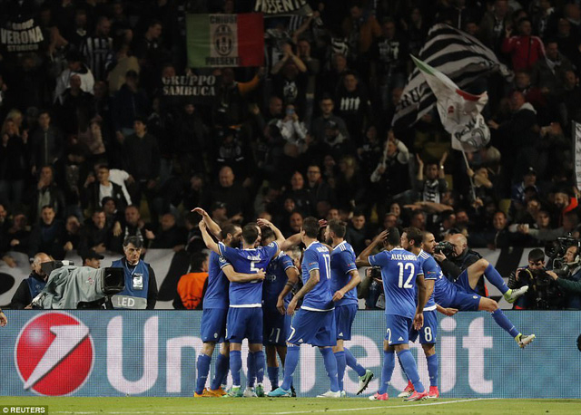 Juventus tiến bước tr&ecirc;n con đường v&agrave;o chung kết Champions League năm nay.