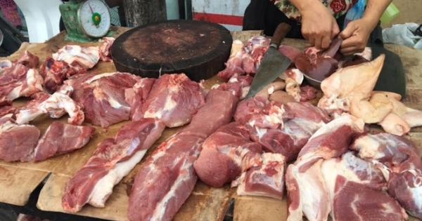Bộ Nông nghiệp công bố 3 giải pháp giải cứu giá thịt lợn