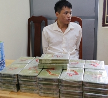 Tóm gọn đối tượng chuyển 42 bánh heroin ở Lạng Sơn