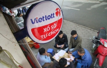 Kinh tế 24h: Dàn xe siêu sang Rolls-Royce ở Việt Nam, giải Jackpot 70 tỷ đồng chưa có chủ