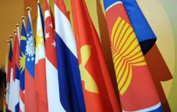 Quan chức cao cấp ASEAN trao đổi về Biển Đông