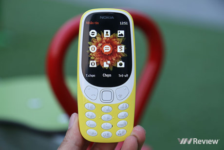 Trải nghiệm nhanh Nokia 3310 (2017) ch&iacute;nh h&atilde;ng vừa b&aacute;n ở Việt Nam