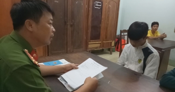 Đắk Lắk: Rủ nhau đi ném đá xe khách, 3 thiếu niên bị bắt giữ