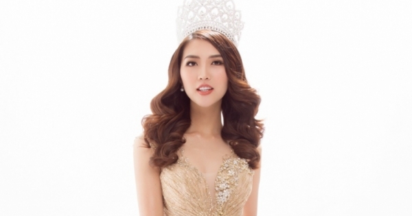 “Hoa hậu The Face” Tường Linh tung ảnh đội vương miện quyền lực
