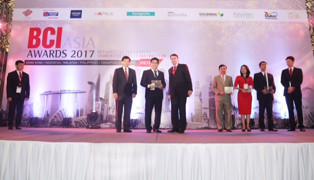 Tập đo&agrave;n Novaland vinh dự nhận giải giải thưởng BCI Asia Awards 2017 - Top 10 Chủ đầu tư Bất động sản tốt nhất Việt Nam 2017.