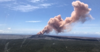 Núi lửa Hawaii sắp phun trào, hàng nghìn người dân phải sơ tán