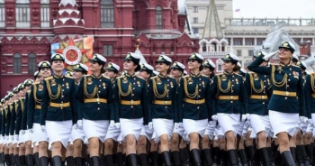 Quân đội Nga diễn tập rầm rộ trước thềm lễ duyệt binh
