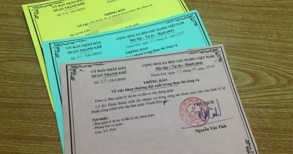 Đà Nẵng: Phạt cán bộ bằng thẻ xanh, thẻ vàng