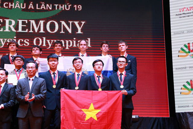 4 Huy chương V&agrave;ng của đội tuyển Việt Nam.
