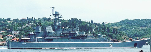 T&agrave;u Hải qu&acirc;n Nga bị nghi chở vũ kh&iacute; tới cảng Tartus của Syria h&ocirc;m 20/5 (Ảnh: Almasdar News)