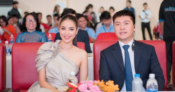 Phạm Hương xinh đẹp hết cỡ, làm giám khảo Miss Sakura 2018