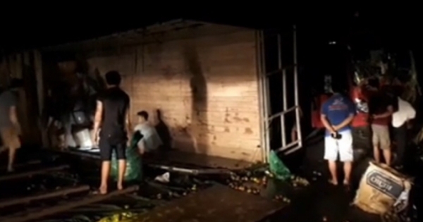 Thừa Thiên Huế: Xe tải và xe khách gặp nạn trên đường tránh TP Huế, nhiều người bị thương