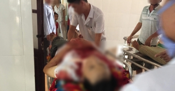 Nam Định: Nghi án người chồng trầm cảm cầm dao cắt cổ vợ rồi cứa cổ mình tự tử
